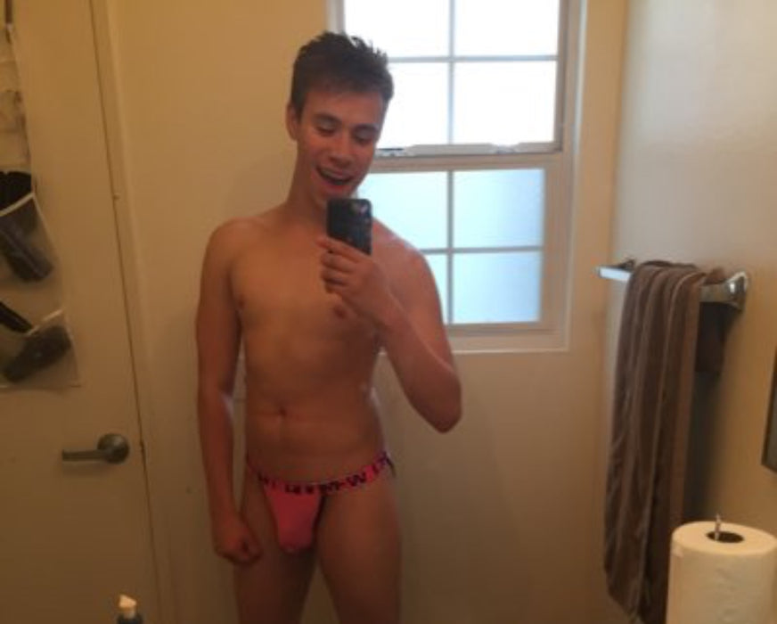 Adam Awbride - findr.fans