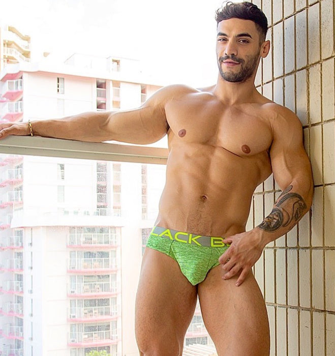 Arad Winwin - findr.fans