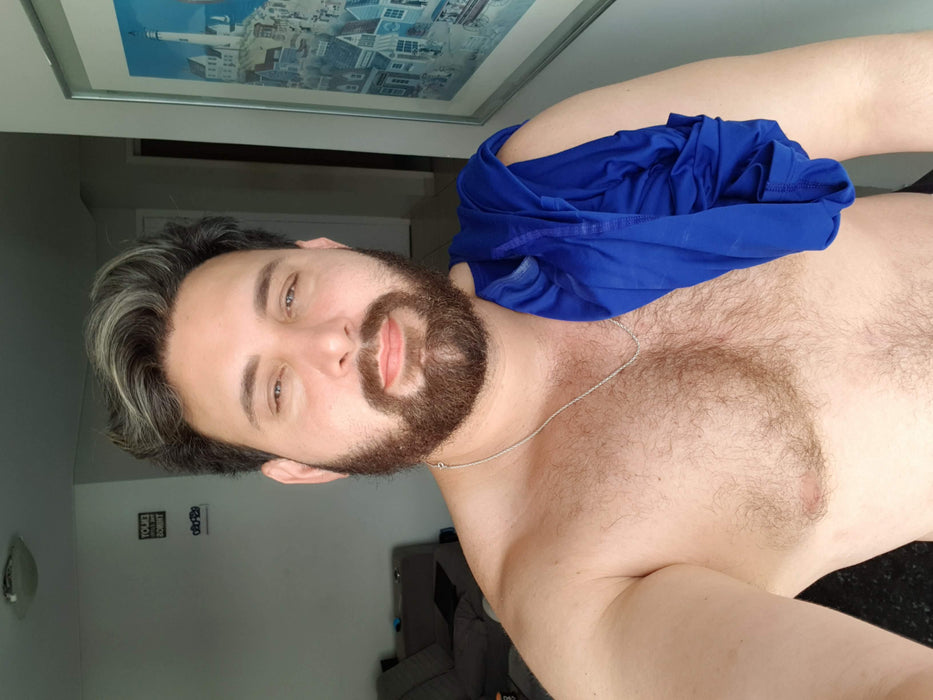 Brazilian Daddy Bear - findr.fans
