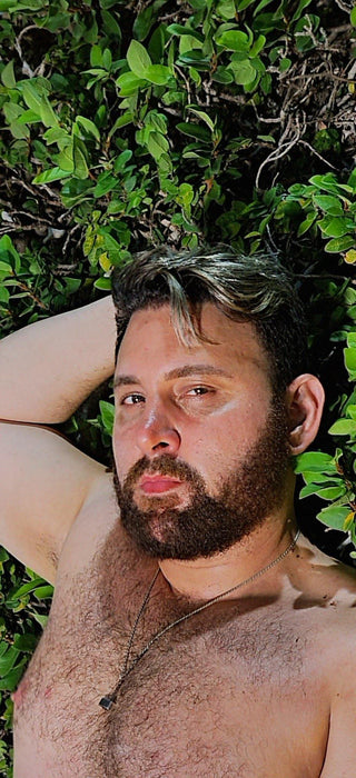 Brazilian Daddy Bear - findr.fans
