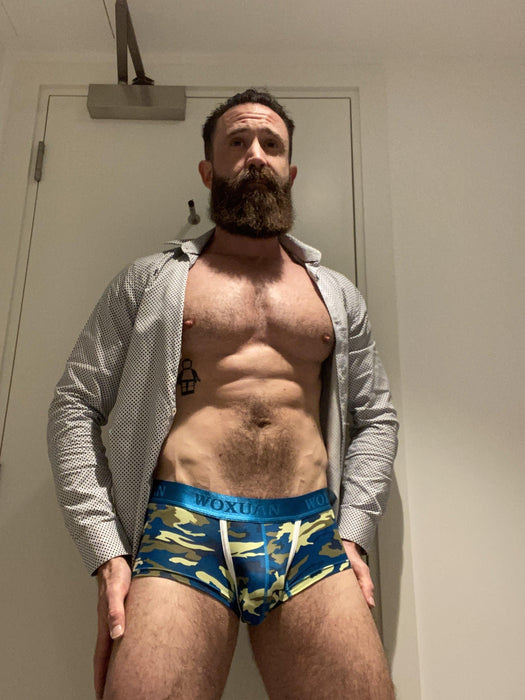 Bearded CJ - findr.fans