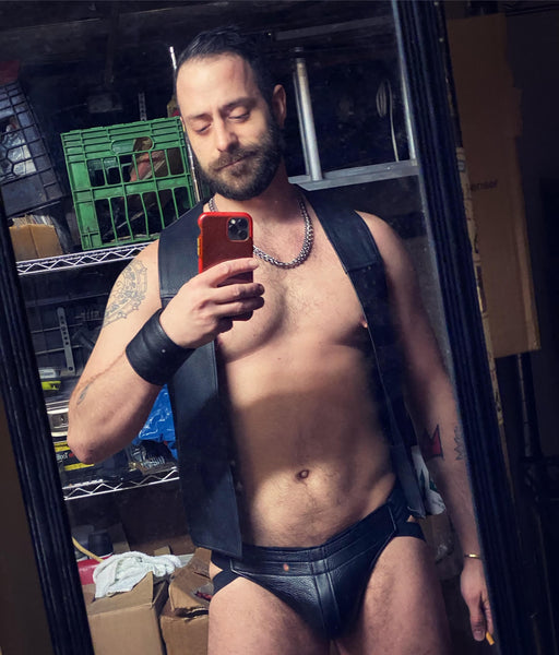 DuaneTradeXXX is one of the Top Guys on Onlyfans!