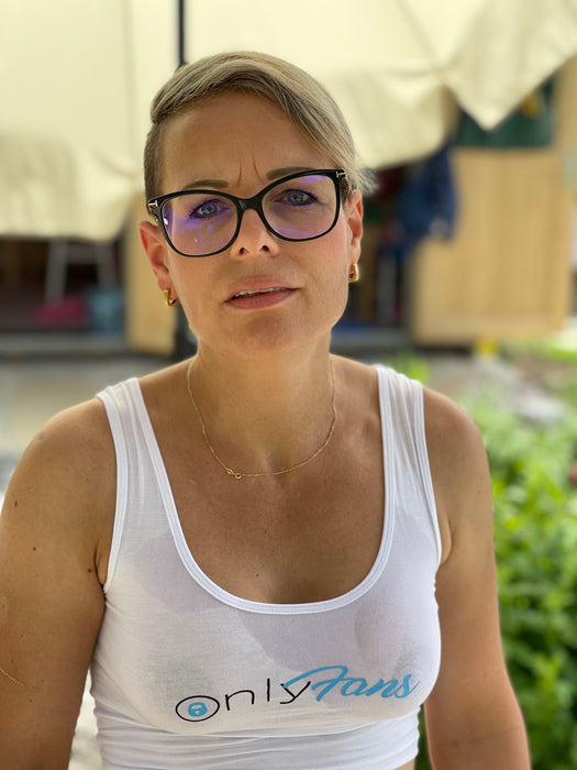 Suisse-Lady-Mature-German-Girl