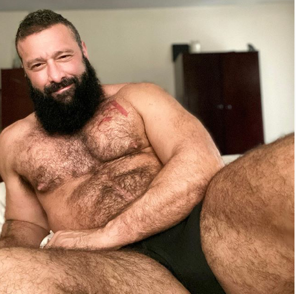 Alex Tikas - findr.fans