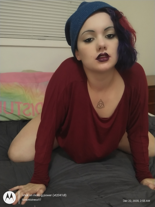 Kink Mistress Desireé - findr.fans