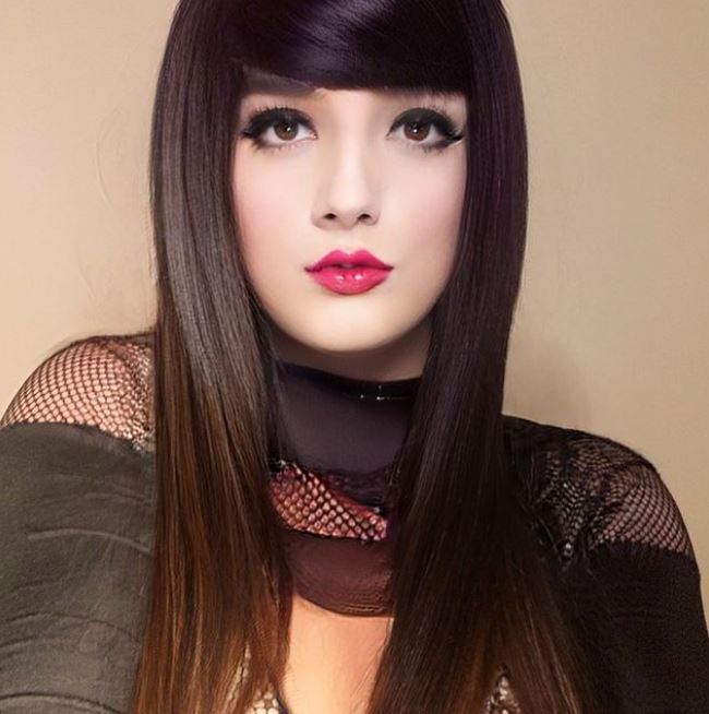 model brunette milk fishnet
