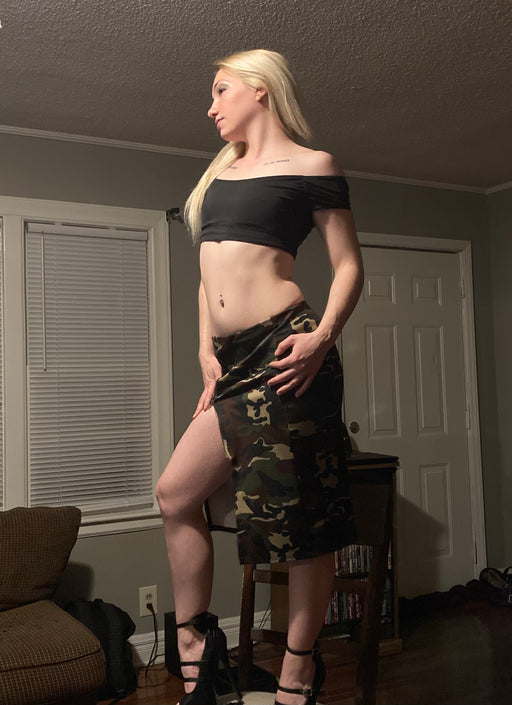 blond milf tattoos tattooed inked kinky