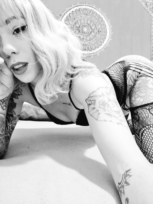 inked bad girl punk platinum blond model trim thin skinny
