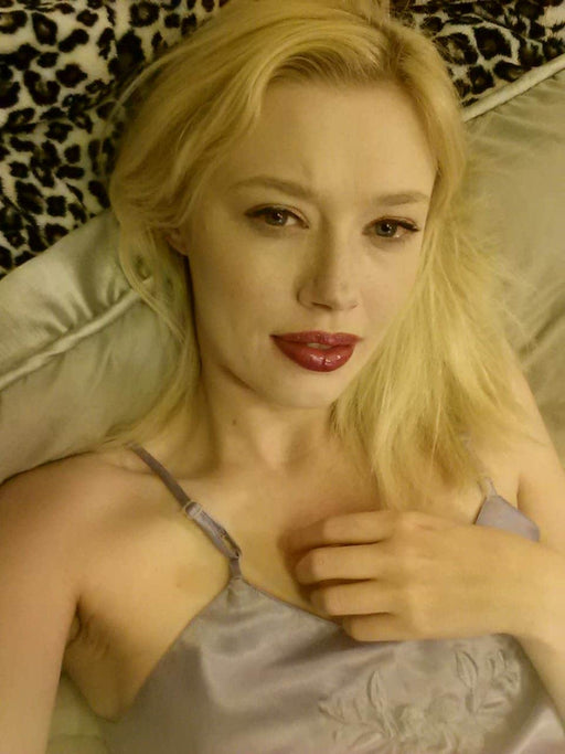 thin beauty queen makeup thick lips