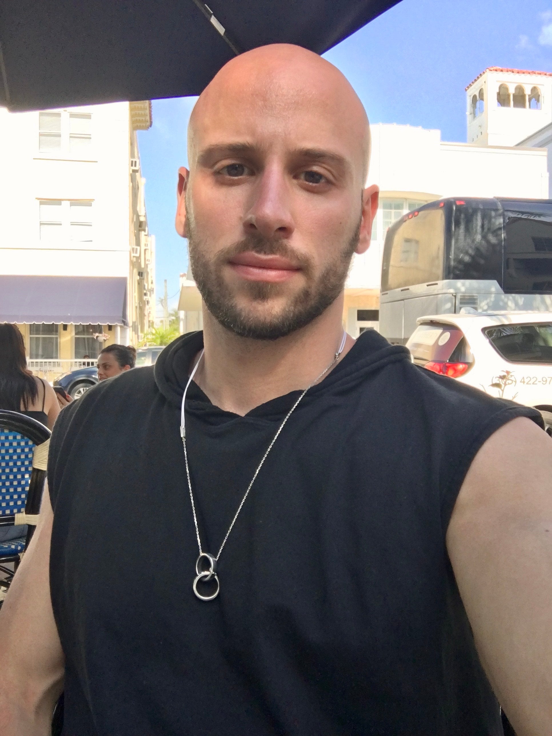 lYDIAN Grey Top OnlyFans Model! Sexy Hairy Man @lYDIAN — findr.fans