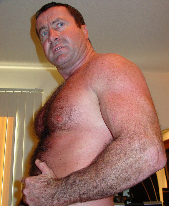 hairymusclebeardaddy